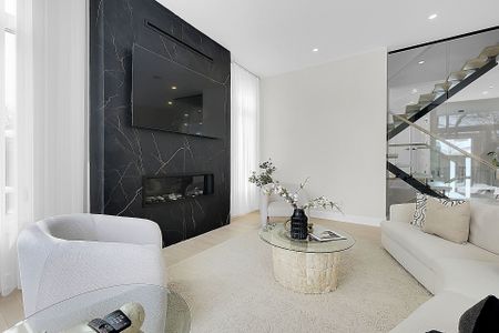 For Lease - 623 Rowanwood Avenue, Carlingwood - Westboro and Area, Ontario - Photo 4