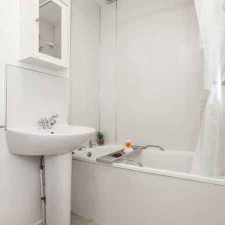 73F Charlotte Street, Aberdeen, AB25 1LY - Photo 4