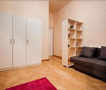 3 pokoje, świetna lokalizacja - Na wynajem - Photo 1