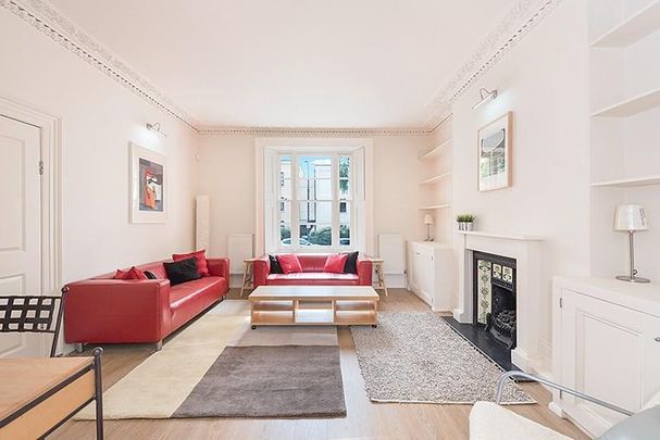 A one bedroom apartment is available to rent through Knight Frank, Belsize Park and South Hampstead, NW8 and NW6 - Photo 1