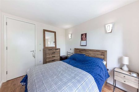 Fairmont Avenue, Canary Wharf, London, E14 9PF - Photo 5