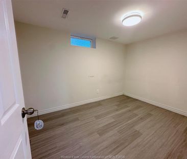 For Lease - 3240 ASKIN Avenue Unit# LOWER, Windsor, Ontario - Photo 6