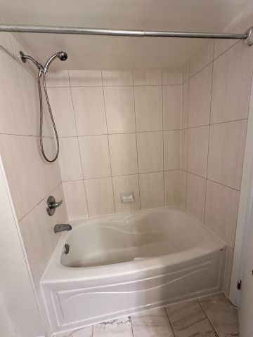 For Lease - 18 Harbour Street Unit# 1009, Toronto, Ontario - Photo 5