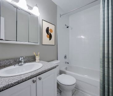 Bachelor Apartment - Photo 4