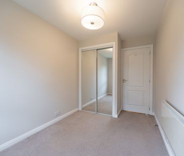 Woodlands Court - Photo 2