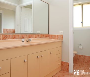 Low Maintenance and Convenient Location - Photo 4