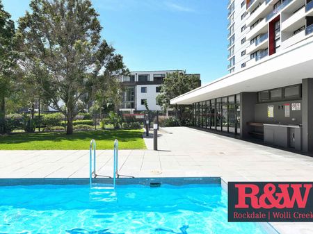 Luxury Living in the Heart of Wolli Creek - Photo 5