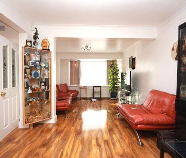 5 bedroom semi-detached house to rent - Photo 1