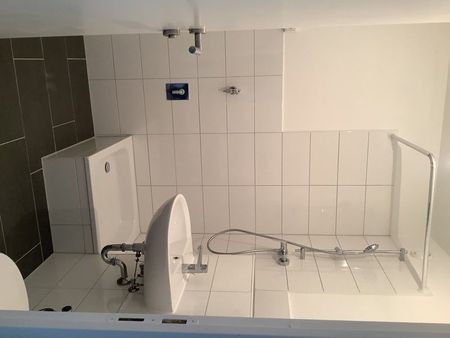 1-Zimmer-Wohnung 43,22m² mit Balkon sofort verfügbar * Objektbeschreibung beachten * - Foto 2