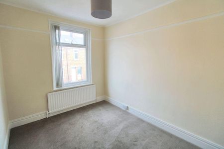 3 bed upper flat to rent in NE6 - Photo 5