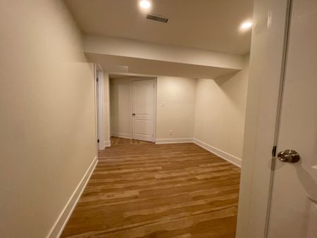 For Lease - 954 Timmins Gdns Gardens Unit# 2BR Basemnt, Pickering, Ontario - Photo 3