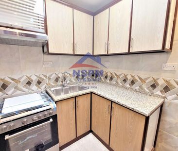 No Commission | One Bedroom in Prime Location ! - Photo 3