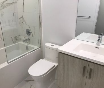 For Lease - 10 Honeycrisp Crescent Unit# 1703, Vaughan, Ontario - Photo 5