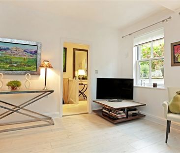 3 bedroom detached house to rent - Photo 2