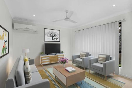 Three Living Areas - Photo 4