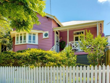 94 Sixth Avenue, Windsor QLD, Belconnen - Photo 2