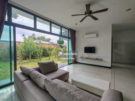 Straits View Residences @ Permas Jaya - Photo 2
