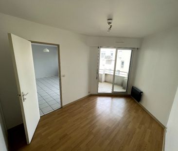 Location Appartement 2 pièces 43m² SAVIGNY SUR ORGE 91600 - Photo 2