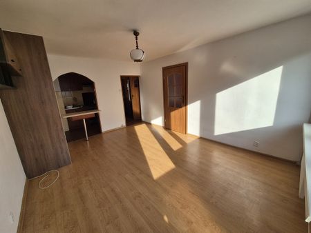 2 pok. na wynajem / pl. Rodła - Фото 4