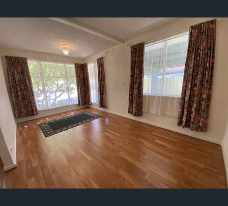 4 Dublin Avenue, Salisbury Downs, SA 5108 - Photo 1