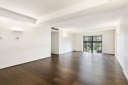 511/133 Goulburn Street, Surry Hills - Photo 2