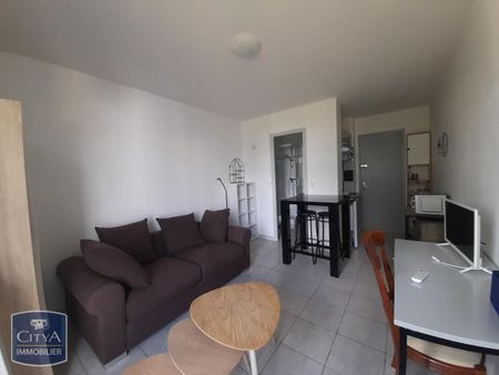 Location Appartement 1 pièce 17m² AGEN 47000 - Photo 2