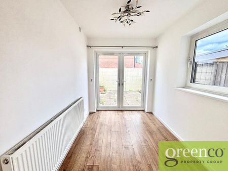 3 bedroom semi-detached house to rent - Photo 4