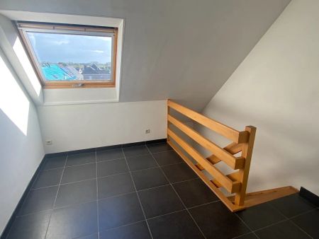 Duplex Appartement met twee slaapkamers en autostaanplaats - Photo 4