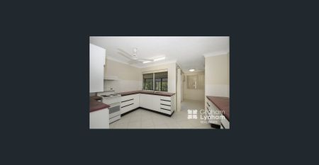 Fully Air conditioned - Walk to Ryan School!! - Photo 4