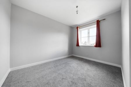 Chelmsford Close, Sutton, SM2 - Photo 2