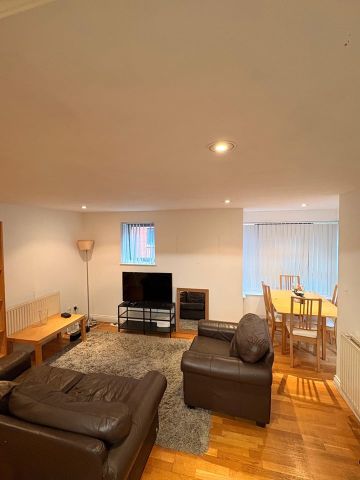 2 Bed Flat, The Metropolitan, BS1 - Photo 4
