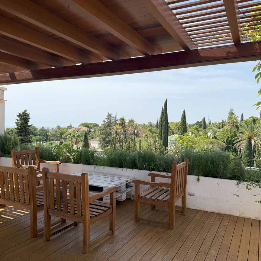 Penthouse in The Golden Mile - Photo 1