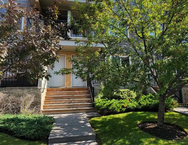 2 bedroom, 3 bathroom townhouse in McKenzie Towne — 2 Bedrooms Townhouse - Photo 1