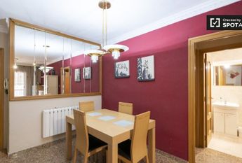 valencia, Valencian Community 46940