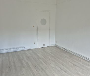 Location Appartement 2 pièces 39m² DOUAI 59500 - Photo 5
