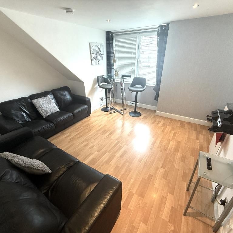 1 bedroom flat to rent - Photo 1