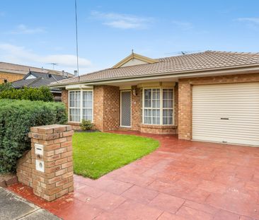 12 Woodyard Court, Altona Meadows VIC 3028 - House For Rent | Domain - Photo 6