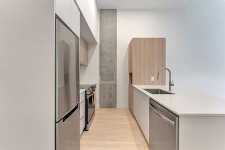 Appartement à louer - Laval (Chomedey) (Carrefour Saint-Martin) - Photo 3