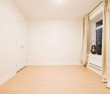 Four-Legged Friendly! - Photo 3