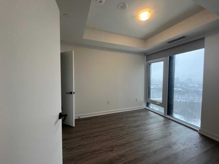 ONE CROSSTOWN: Eglinton Ave E & Don Mills Rd (1 Quarrington Ln) AD#102003 - Photo 3