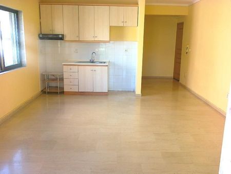 Studio/Γκαρσονιέρα για ενοικίαση - Χαριλάου, - Φωτογραφία 3
