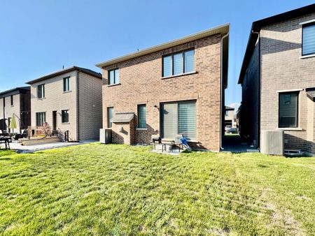 For Lease - 61 Suzuki Street Unit# Upper, Barrie, Ontario - Photo 4
