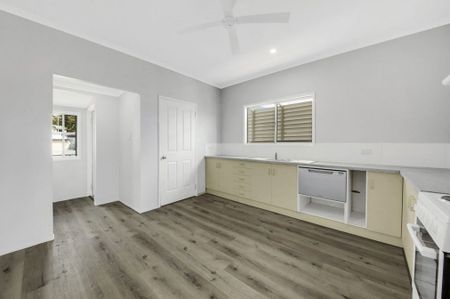 THREE BAY SHED AND FULLY RENOVATED HOME AVAILABLE NOW - Photo 5