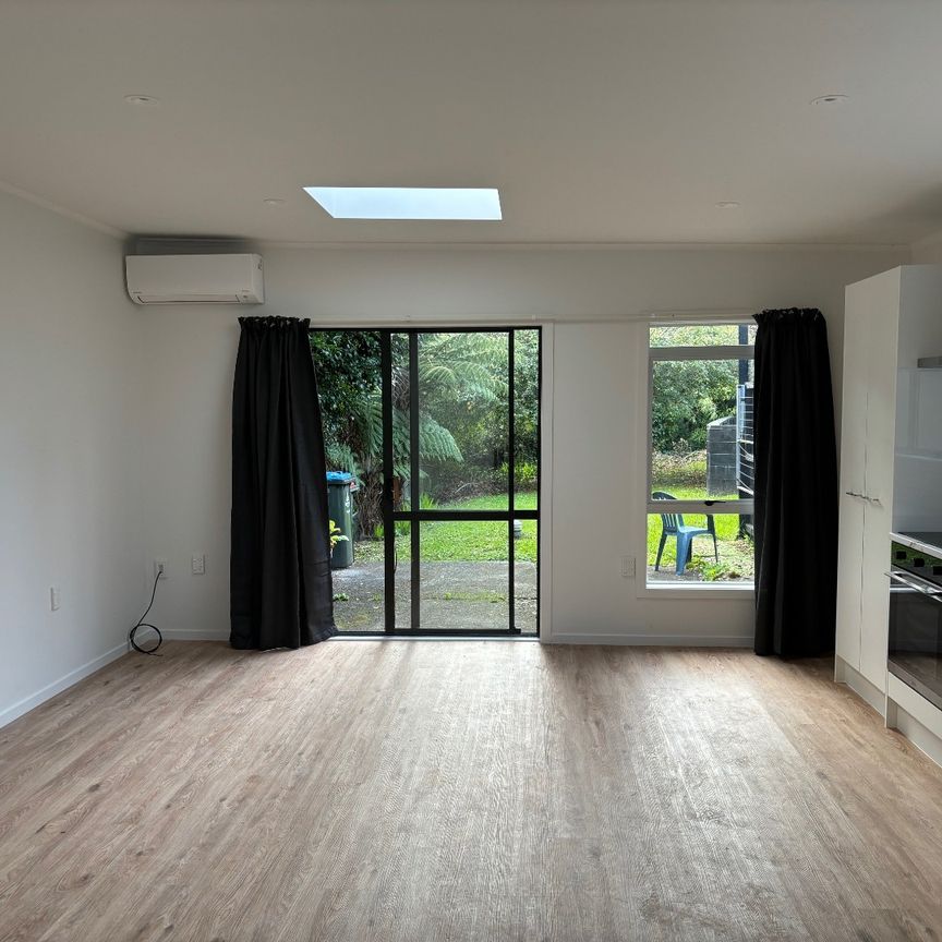 New Windsor Newly renovated unit with Garage - Photo 1