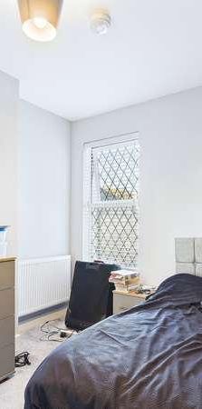 Ashdown Road, Worthing, BN11 - Photo 1