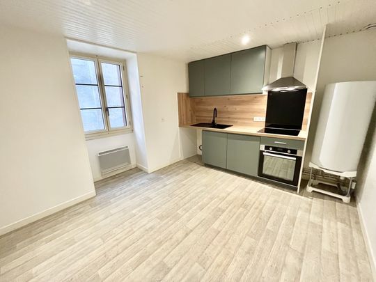 Location Appartement 2 pièces 48m² ST JUNIEN 87200 - Photo 1