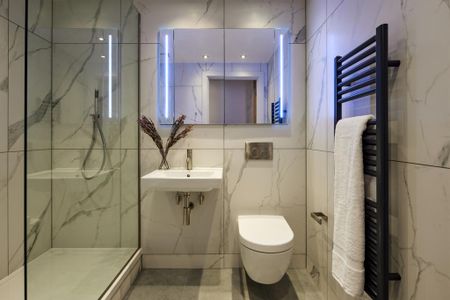2 bedroom penthouse to rent - Photo 3