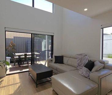 Unit 9, 1 Edison Road, Bedford Park - Photo 1