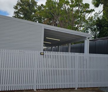 Parmelia Lease: 2-Bed Home, A/C, Deck, Secure Parking, Available Ma... - Photo 6