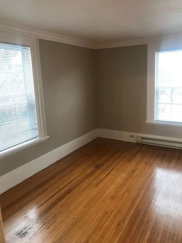 For Lease - 253 Prospect Street Unit# Upper Level, Newmarket, Ontario - Photo 3